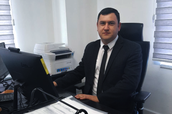 accessbank-in-simalari-elnur-memmedov-korporativ-ve-insani-deyerlerime-sadiq-qaliram